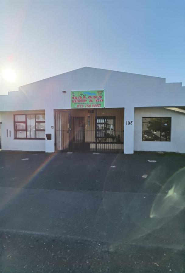 Galaxy Sleep And Go Goodwood Guest house *